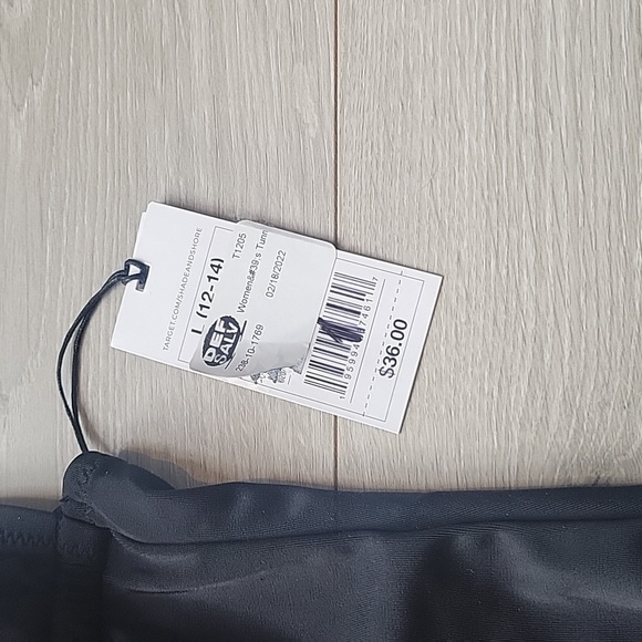 NWT- Large Shade and Shore One Piece bathing suit - Picture 2 of 3